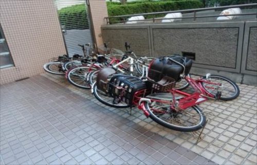 台風 アシスト自転車 置き方